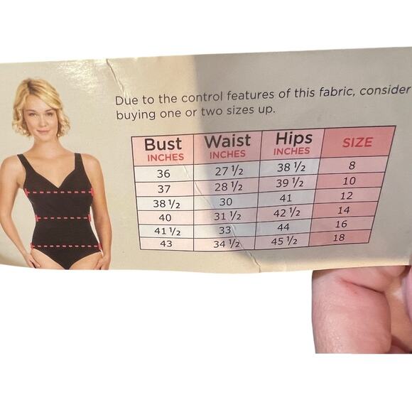 Kirkland by Miraclesuit Glittetati Women’s Purple 1-PC Swimsuit Sz 12 Underwired - Picture 16 of 16